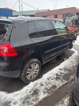 Rozpredam vw golf 5 1.9 tdi 77kw 5kvalt