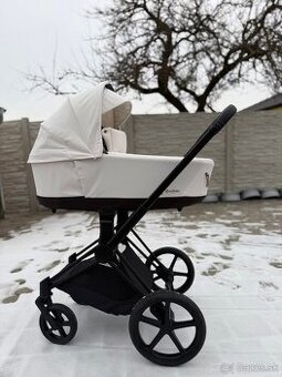 Cybex priam OFF WHITE
