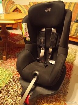 Britax Römer Dualfix M isize