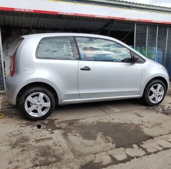 Škoda CitiGo Stříbrná