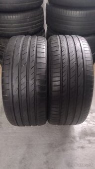 255/40r19