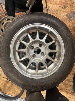 4x100 r15