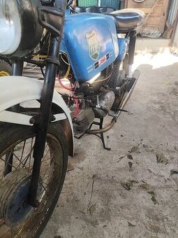 Jawa 23 Mustang - 1