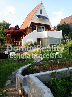 Murovaná chatka so záhradou 294 m2, Prievidza – Sad 600-ročn