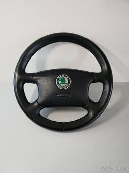 KOŽENÝ VOLANT ŠKODA