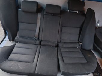 Zadné sedačky Škoda Octavia 2