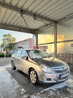 Opel astra h 1.6 2007 85kw