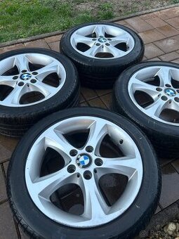 Elektróny s pneu 205/50R17 93V