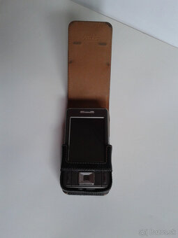 ASUS P535