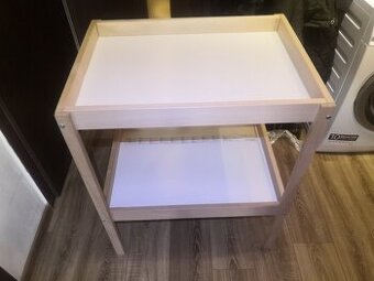 Prebalovaci pult IKEA Sniglar 72x53cm