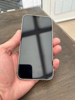 PREDÁM IPHONE 12 128GB TOP STAV