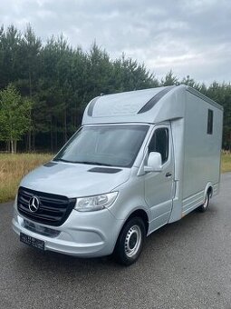 Mercedes Benz r.v.2022, nástavba 2025