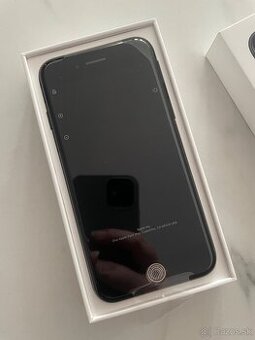 Iphone SE 2022