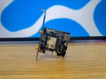 GIGABYTE PCIe Wifi a Bluetooth karta