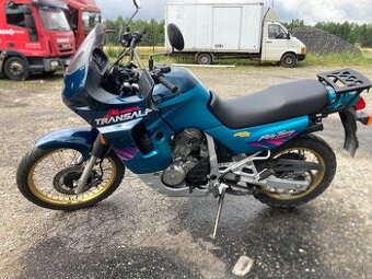Honda Transalpú 600V - 1