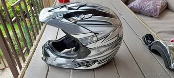 Enduro prilba