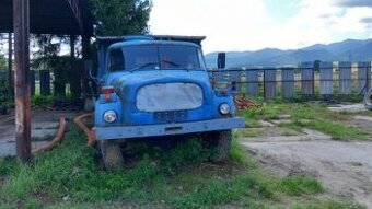 Tatra 148