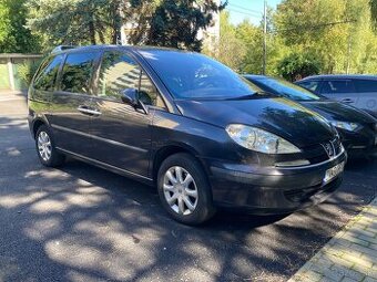 Peugeot 807–7miest, + PLNÁ NÁDRŽ a diaľničná do 12.2025