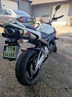 Predám Suzuki GSR 600