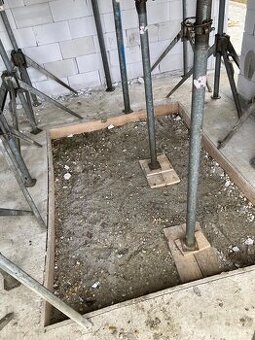 Hľadáme si zákazky