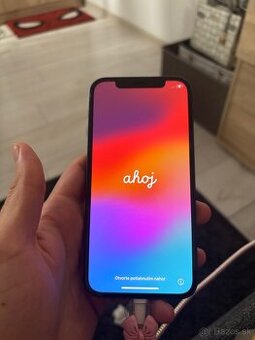 iPhone 12