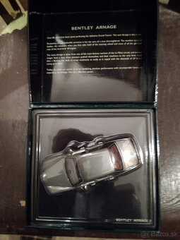 Bently model a Rolls Royce