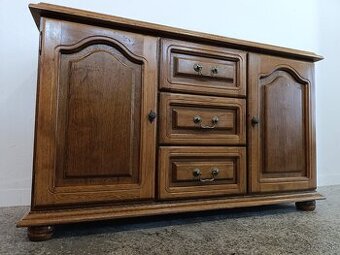 Rustikální komoda, nábytek z masívu, Nábytek s příběhem
