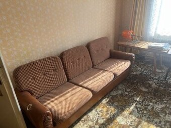 Predám gauč a dve kresla