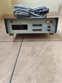 Digitrónový voltohmmeter