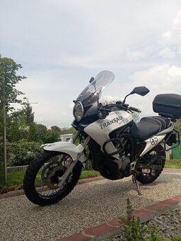 Honda transalp 700