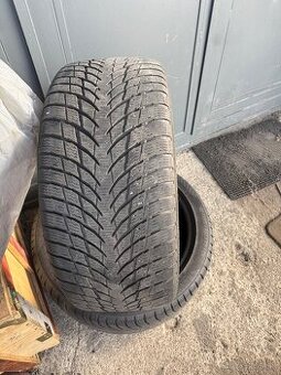 Zimne pneu NOKIAN 245/40/r18