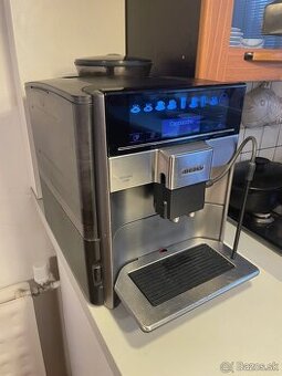 Predám kvalitný kávovar Siemens TE655319RW