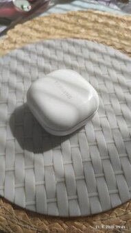 Samsung Buds Fe sluchátka