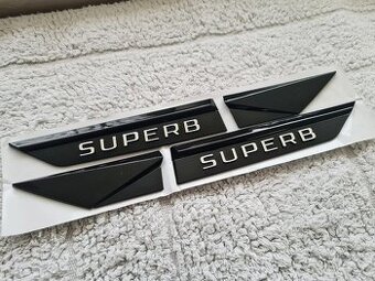 ČIERNE Nápisy s chrómovymi pismenami pre ŠKODA Modely