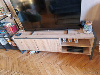 TV skrinka v dekore dub artisan/antracitová