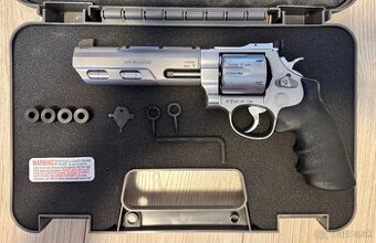 Smith and Wesson 629 Competitor 44 magnum