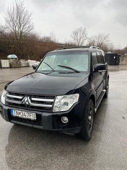 Predam Mitsubishi Pajero IV. 3,2 DI-D -4x4 diesel- automat