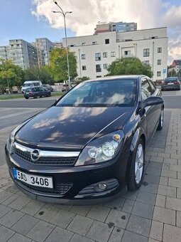 Opel Astra GTC  1.6 benzín - TOP STAV