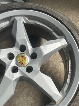 5x100 R18
