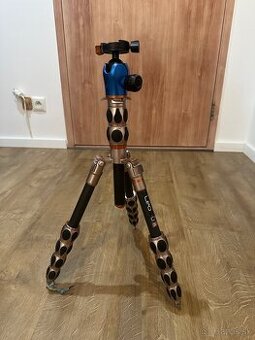 karbónový statív 3 Legged thing LEO