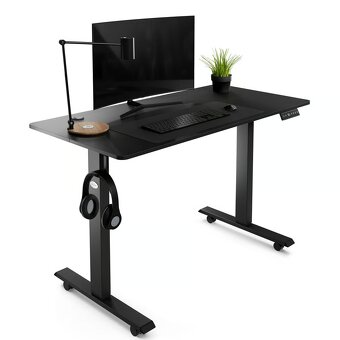 Elektricky nastaviteľný stôl 120 x 60 cm