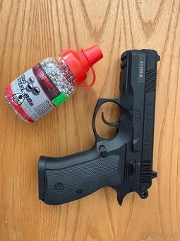 Airsoftka cz 75d compact