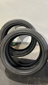 225 40 r19 Hankook Ventus s1 evo3 - 1