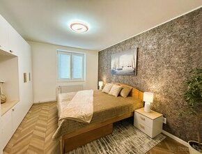 Krásny 2 izbový byt v centre mesta Trenčín - 1