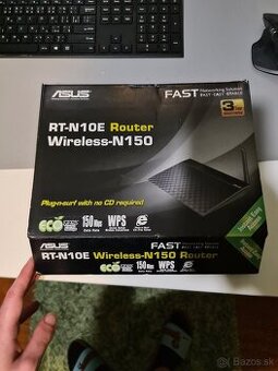 Router Asus RT-N10E