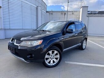 Mitsubishi Outlander 2,2 DI-D 4x4 7-miestny