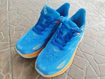 Bezecke tenisky HOKA Clifton 9