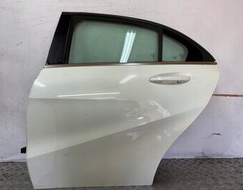 Mercedes A klassa W176 2012- ľavé zadné dvere