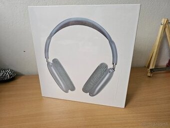 AirPods MAX