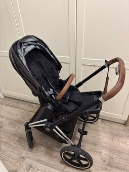 Cybex priam kočík + autosedačka (vajíčko)